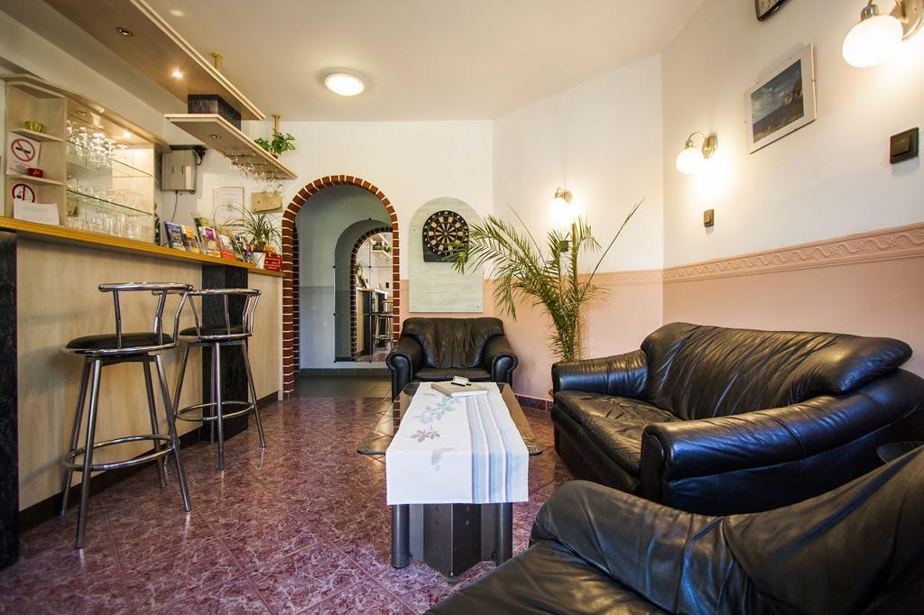 Dominika Apartman Hotel Budapest Luaran gambar
